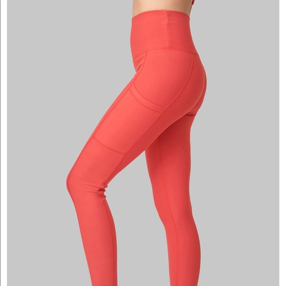 Wolven Threads set - Picture 4 of 7